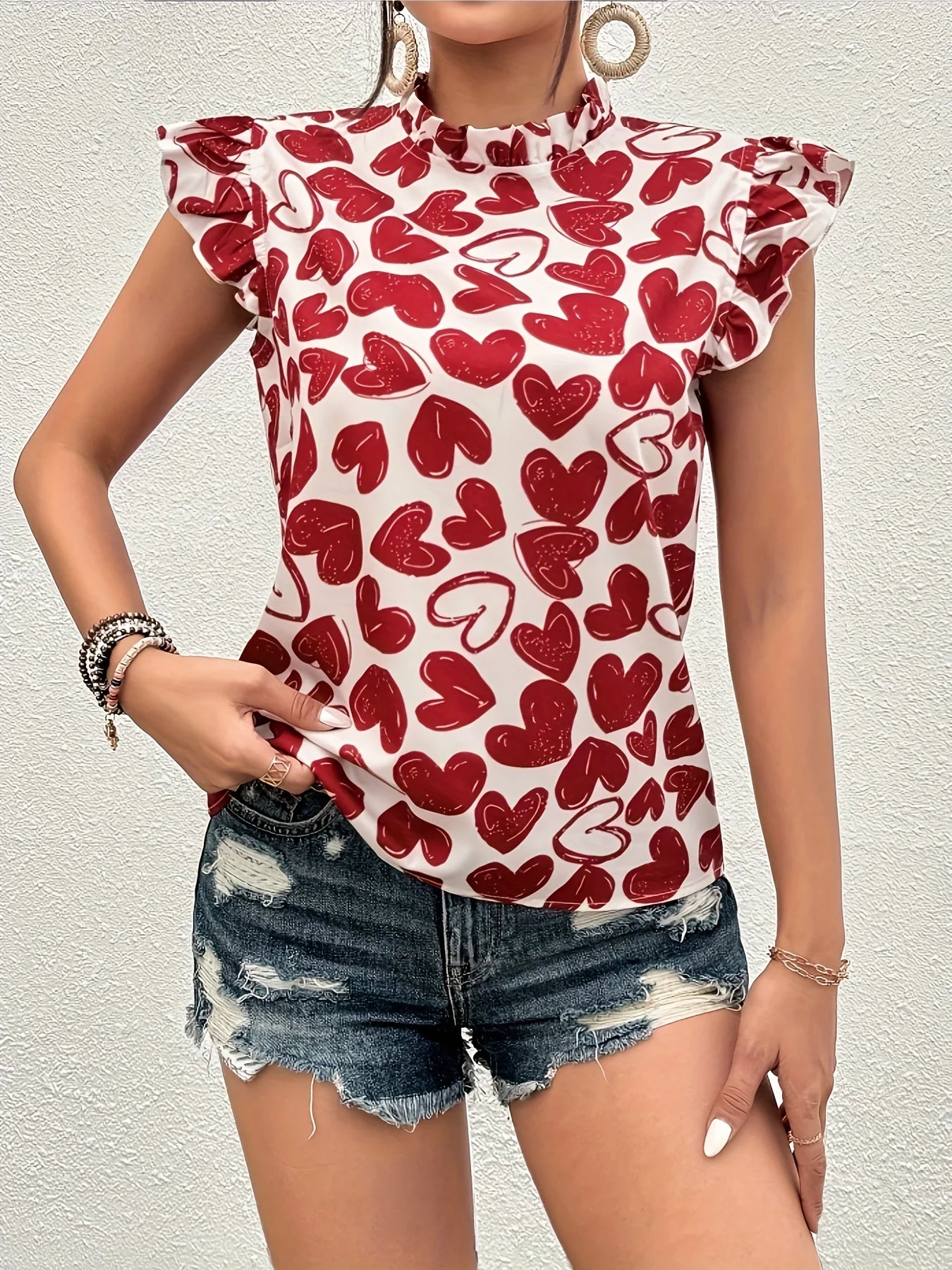 Chic Red Heart Print