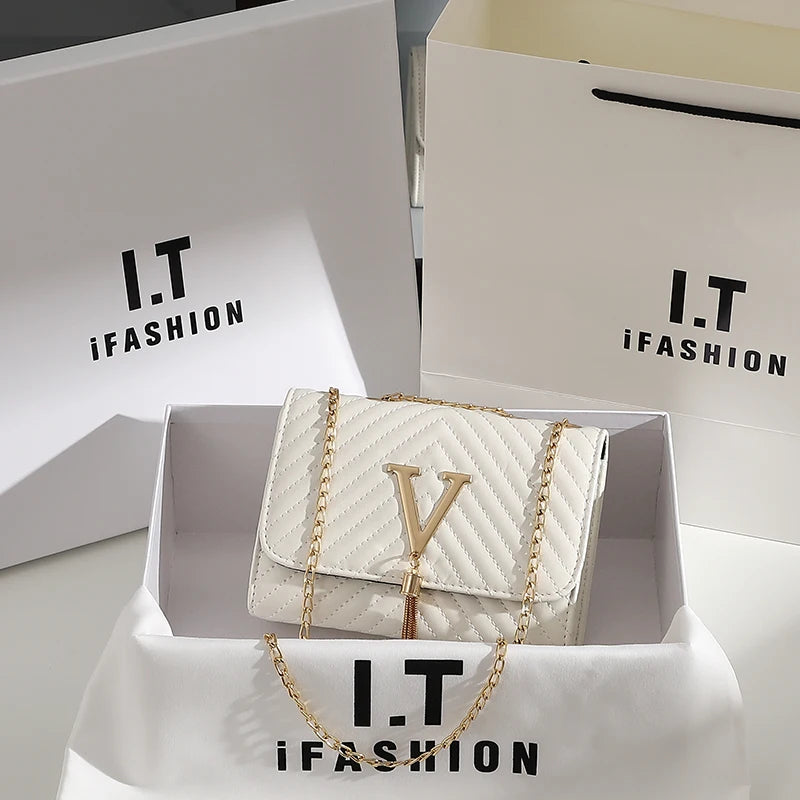 Chic Crossbody Bag